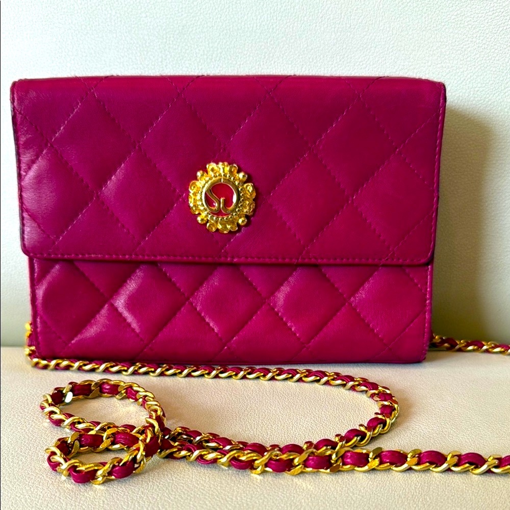 St. John Fushia Quilted Leather Crossbody with Gold Chain